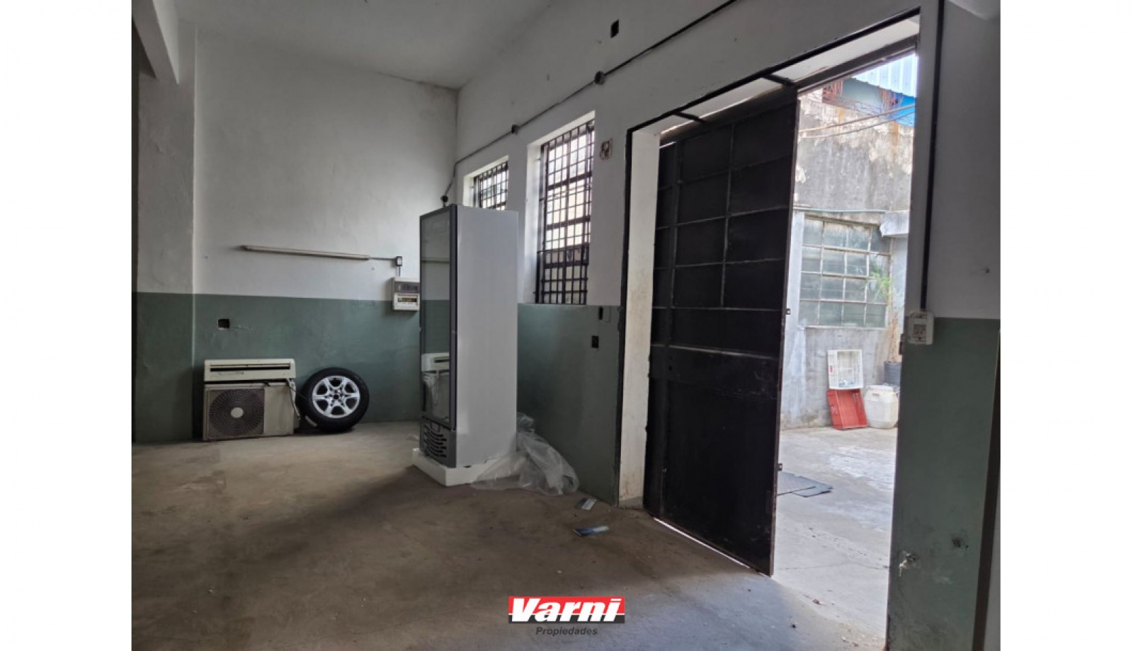 República De Israel y Monteagudo, Villa Lynch, Buenos Aires, ,1 BañoBathrooms,Galpón,Alquiler,República De Israel y Monteagudo,1267