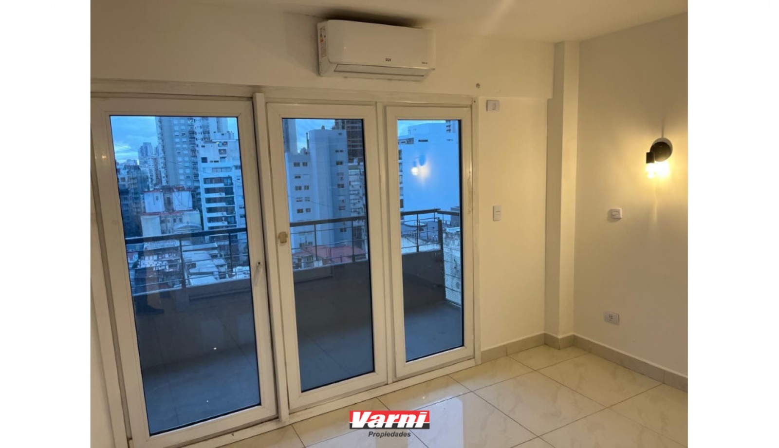 Av. Corrientes y S.De Bustamante, Almagro, Buenos Aires, 1 Dormitorio Habitaciones, ,1 BañoBathrooms,Departamento,Alquiler,Av. Corrientes y S.De Bustamante,1269