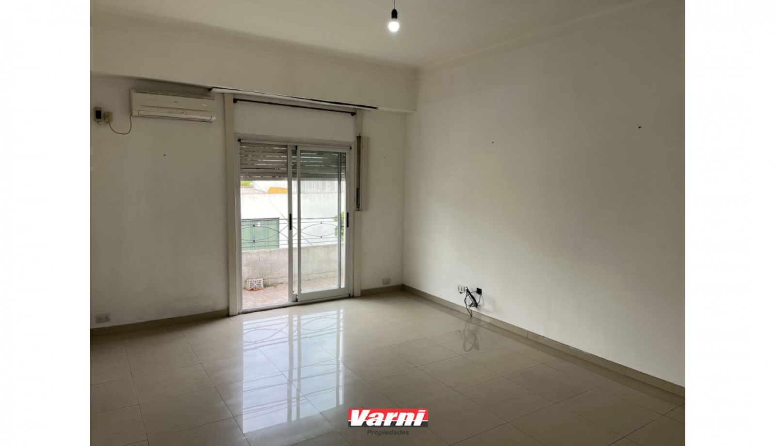 Av. Mosconi y Chivilcoy, Villa Devoto, Buenos Aires, 1 Dormitorio Habitaciones, ,1 BañoBathrooms,Departamento,Alquiler,Av. Mosconi y Chivilcoy,1287