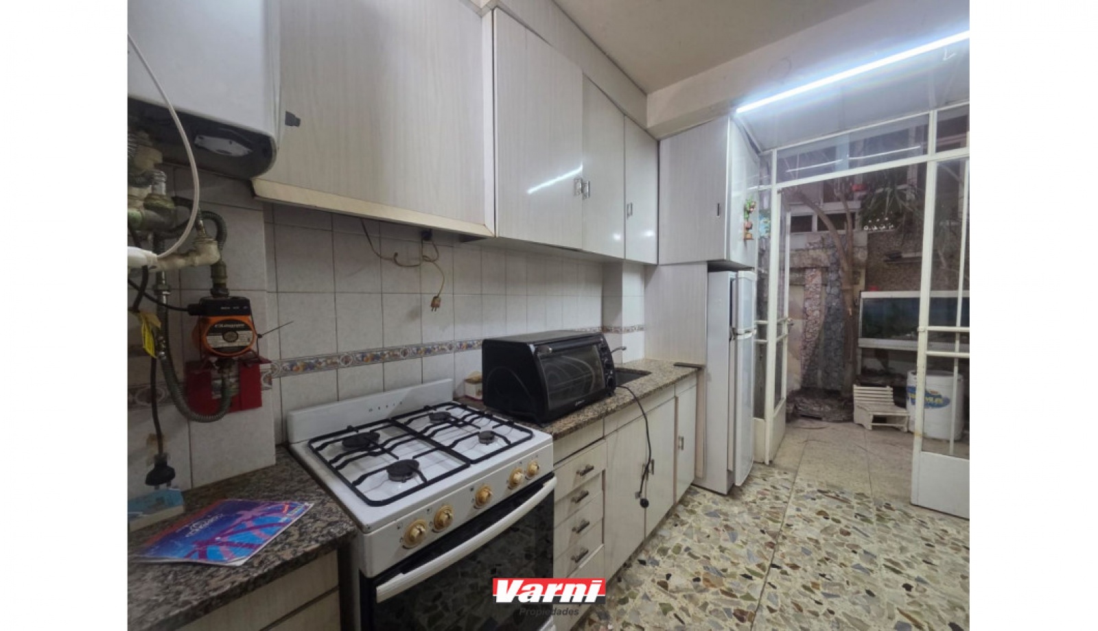 Arismendi, Parque Chas, Buenos Aires, 2 Habitaciones Habitaciones, ,1 BañoBathrooms,PH,Venta,Arismendi,1328